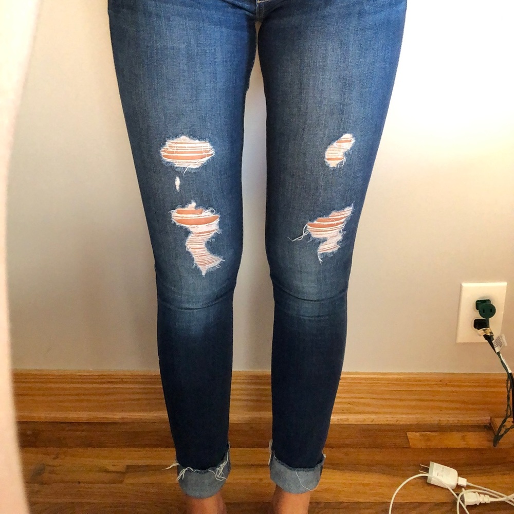 super cute hollister jeans!!